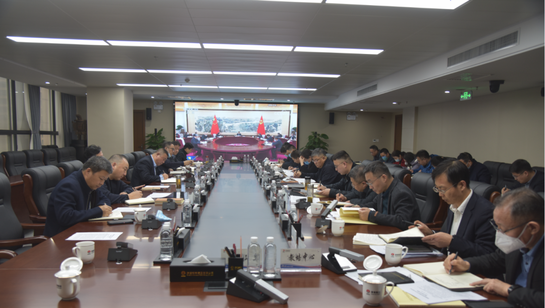 陜鋼集團黨委理論學習中心組召開落實陜煤集團“兩會”、陜鋼集團“三會”精神 確保良好開局”學習研討會