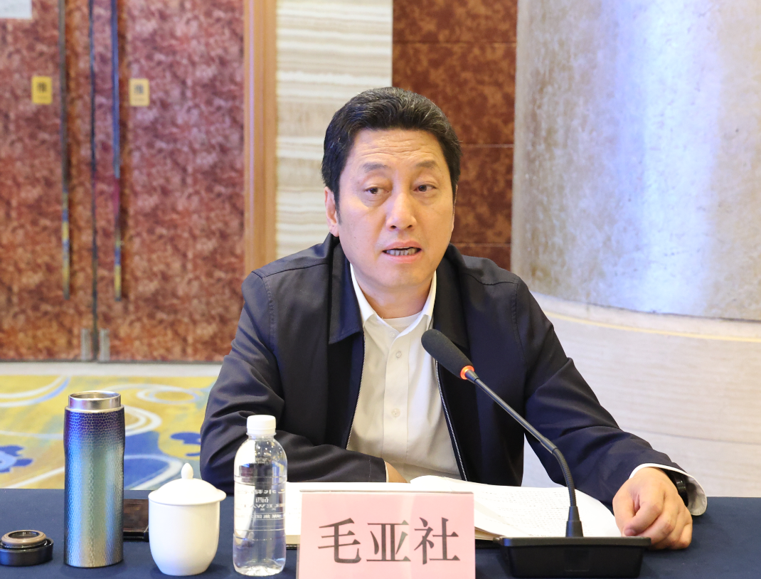楊冠軍：要堅持結構優化調整，立足我省現狀、前瞻布局未來——省鋼鐵深加工產業鏈調研座談會在陜鋼集團召開