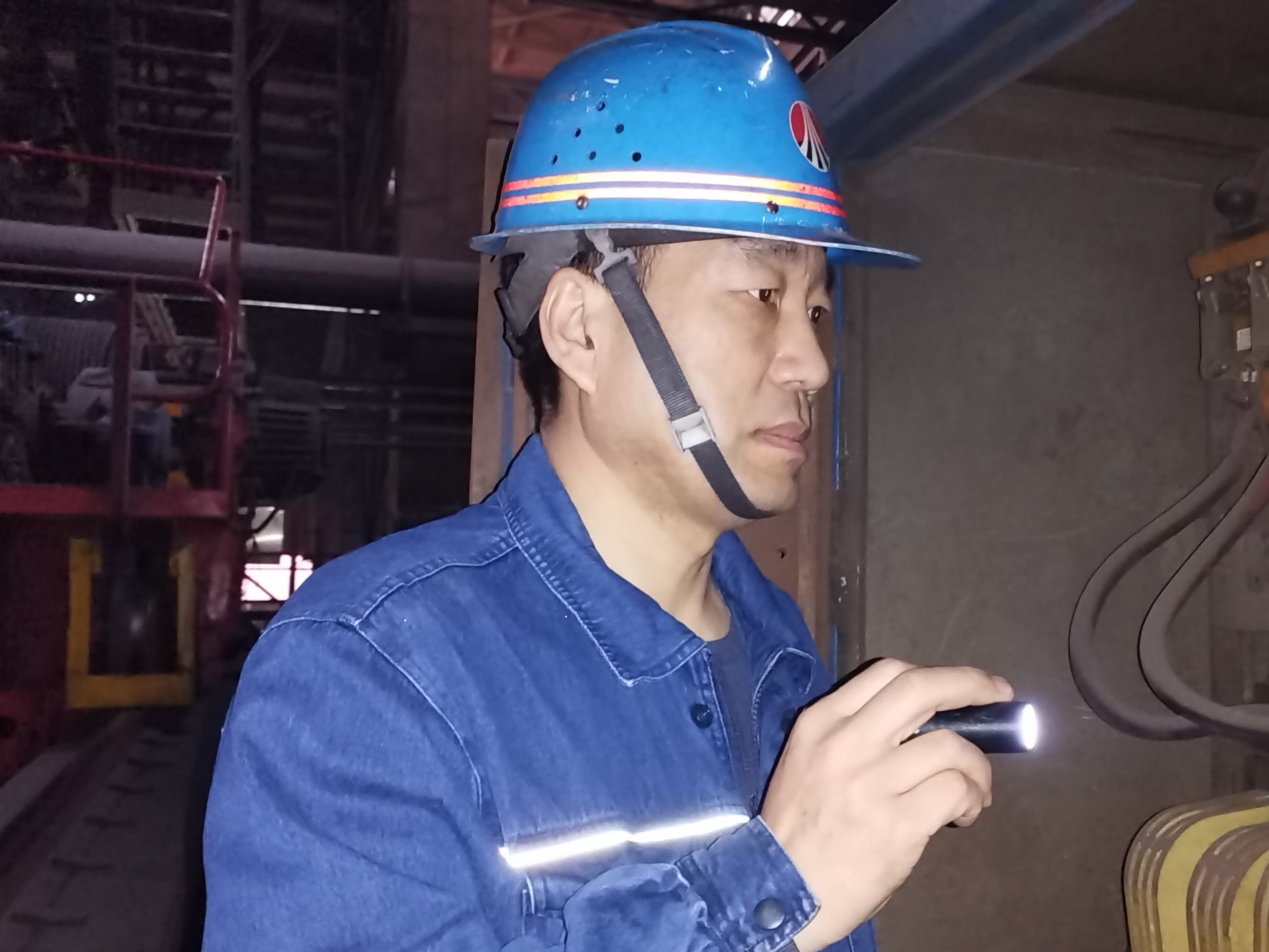 鏡頭鎖定！沉浸式“體驗”檢修現(xiàn)場