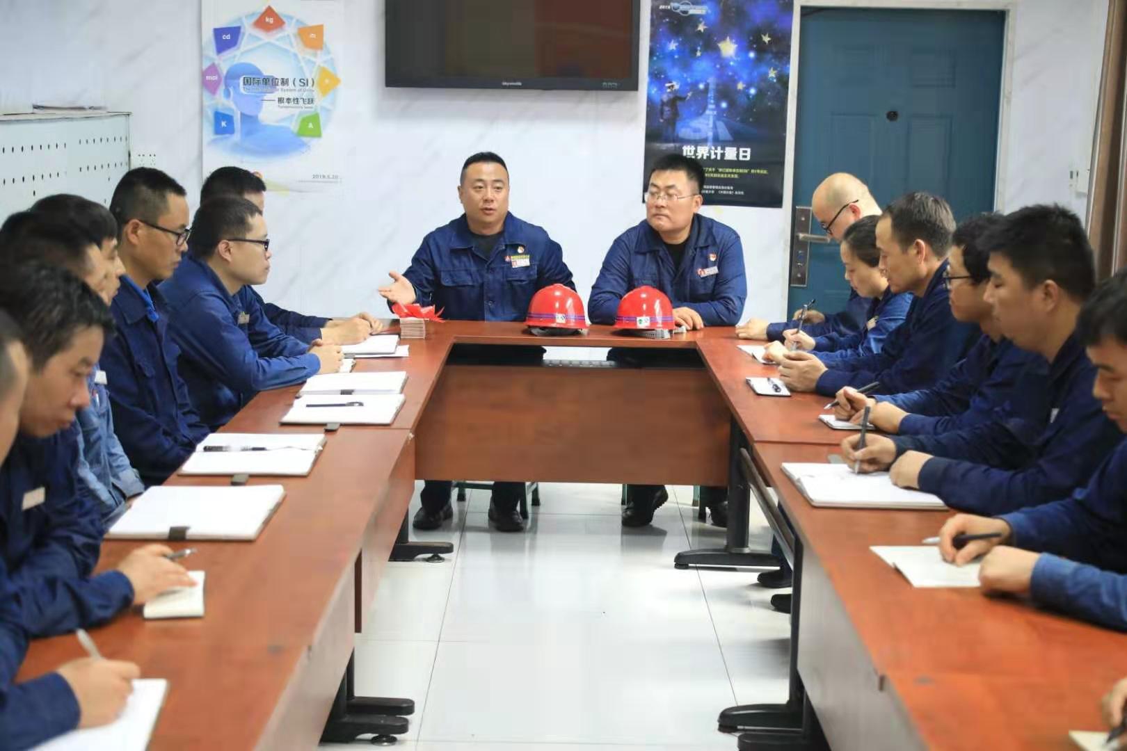 大膽摸索創新實踐，讓人才梯隊建設擲地有聲——龍鋼公司煉鐵廠五支人才隊伍建設管理工作側記
